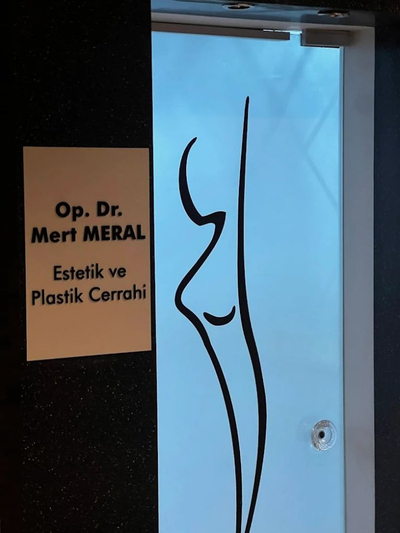 Slider image (1) Mert Meral Aesthetic Clinic: Excellence in Plastic & Reconstructive Surgery